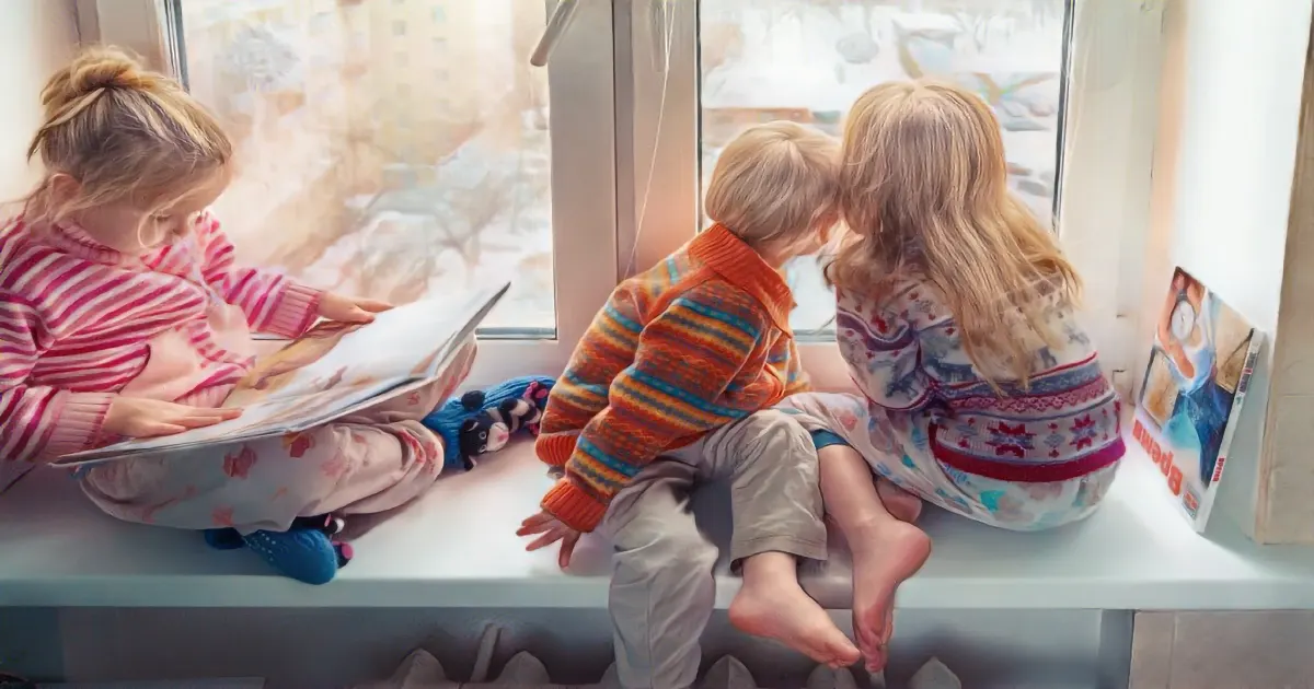 10 Tips For Keeping Your Kids Safe in Cold Weather